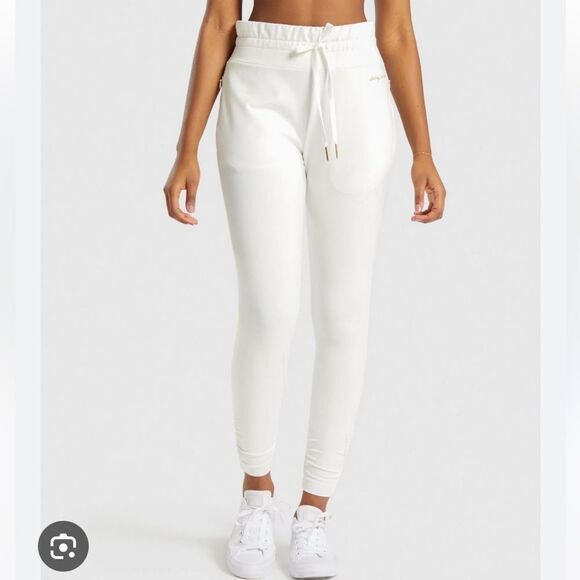 Gymshark X Whitney Simmons High Waist Fitted Jogger size XS Unbleached White NWT - Picture 1 of 10
